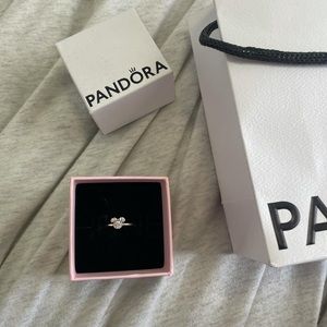 Pandora Minnie Mouse ring